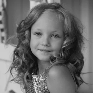 Coupe petite fille